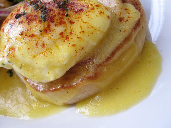 Literati Cafe, Brentwood - Eggs Benedict Literati Cafe, Brentwood - Eggs Benedict