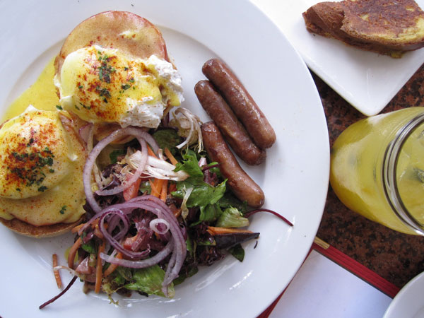 Literati Cafe, Brentwood - Eggs Benedict Literati Cafe, Brentwood - Eggs Benedict
