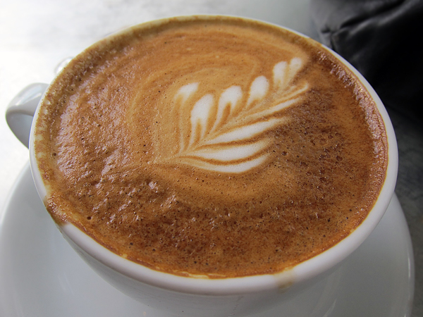 cappuccino at Caffe Luxxe Brentwood
