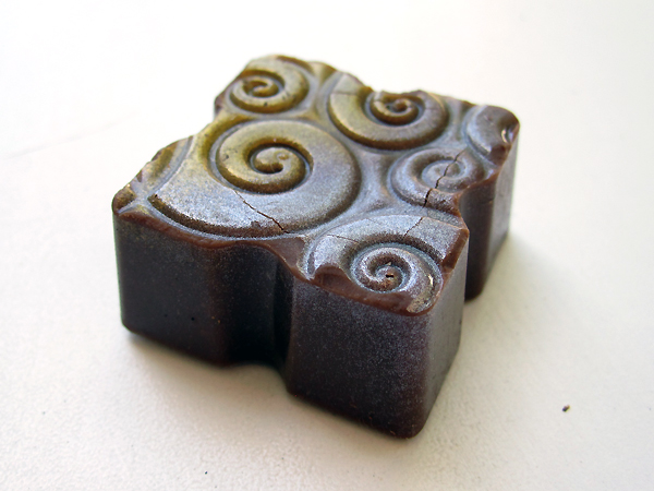 Happy Ending Chocolates - Two Tone with Caramel Ganache Rum and Sea Salt