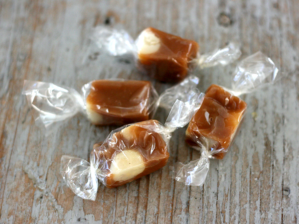 Le Bon Garcon Caramels - macadamia nut