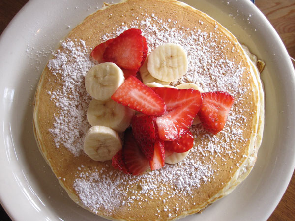 Coral Tree Cafe, Brentwood - Strawberry Pancakes