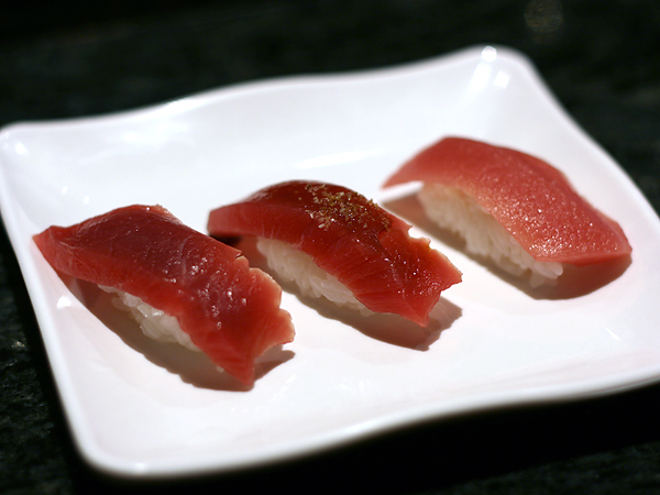 Sushi Park: bluefin tuna, bluefin tuna with sauce, bluefin toro