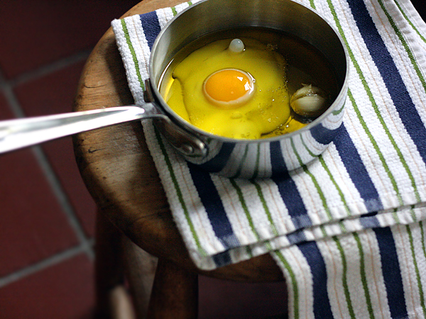 olive oil poached eggs