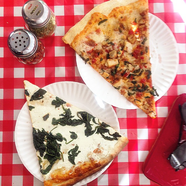 mulberry Street Pizzeria - spinach white pizza