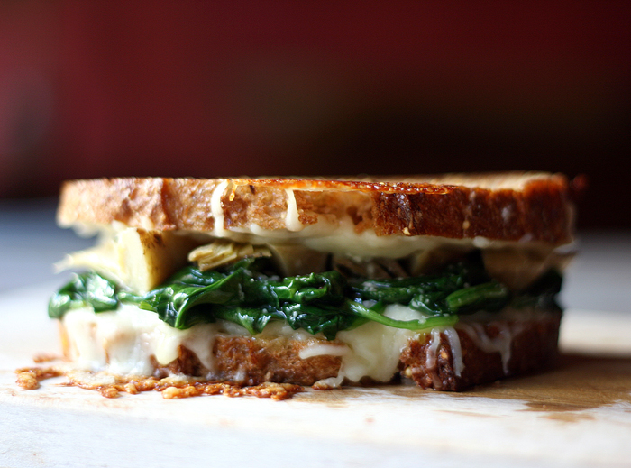 spinach artichoke grilled cheese sandwich